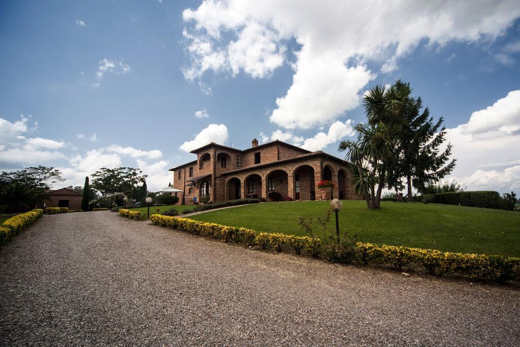 Agriturismo Sanguineto Acquaviva  Exterior photo