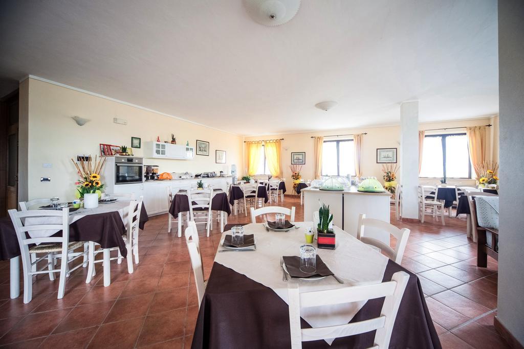 Agriturismo Sanguineto Acquaviva  Exterior photo